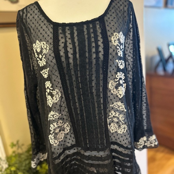 Free People Black Sheer Blouse with White Embroidery - Picture 4 of 13